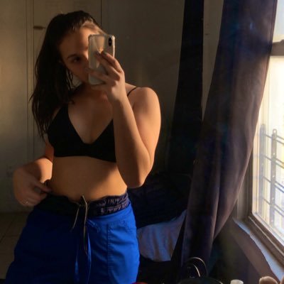 Letticiabi's profile picture. 🇧🇷🇺🇸