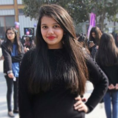 UswaAbdul's profile picture. LUMS'25