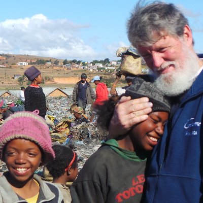 Relai humanitaire du Père Pedro Opeka pour soutenir et financer l'association Akamasoa-Madagascar
https://t.co/N85YyLXNLk
https://t.co/NR1xYj1pbD