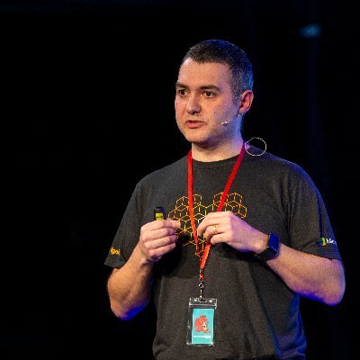 App Dev, DevOps and Azure Geek, Microsoft Software Engineer, all opinions are my own. https://t.co/vncVLgpify @memoryleek.bsky.social
