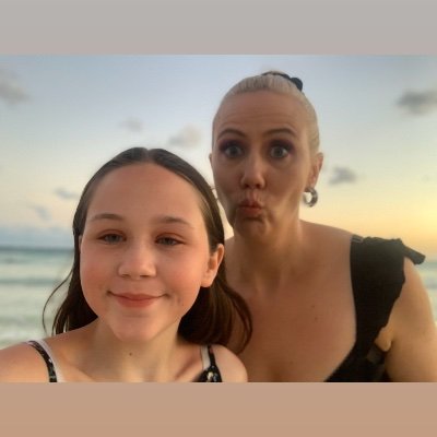 lindsayguindon's profile picture. 