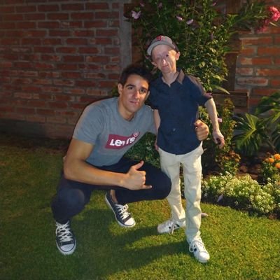 robin_catellani's profile picture. 