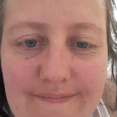 Kayleighquinn90's profile picture. hi I'm married and have 4 children