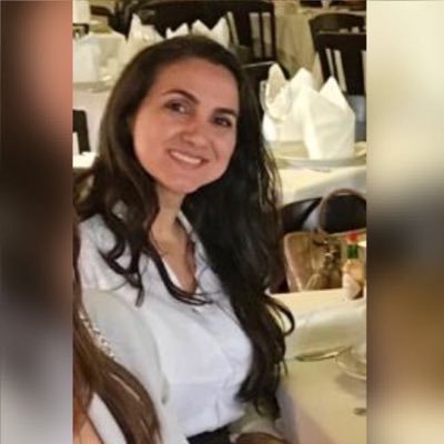 AnaFurt58397479's profile picture. 