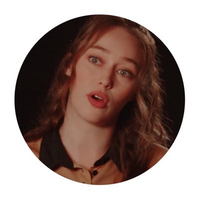 blindinglxve's profile picture. 𝘐𝘵 𝘪𝘴 𝘯𝘰𝘵 𝘭𝘰𝘷𝘦 𝘵𝘩𝘢𝘵 𝘴𝘩𝘰𝘶𝘭𝘥 𝘣𝘦 𝘥𝘦𝘱𝘪𝘤𝘵𝘦𝘥 𝘢𝘴 𝘣𝘭𝘪𝘯𝘥, ⠀ ⠀ ⠀ ⠀ ⠀ 𝘣𝘶𝘵 𝘴𝘦𝘭𝘧-𝘭𝘰𝘷𝘦.