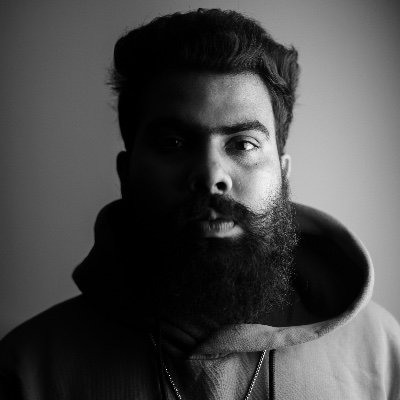 Disk jockey | @latticechennai | good music | good vibes | Foodie | peace | snapchat : dj_vikz 🔥