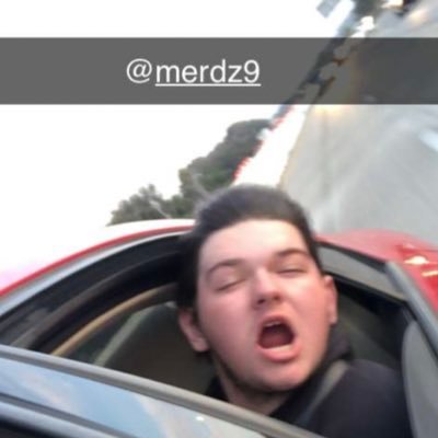 gimmeurluvin's profile picture. 