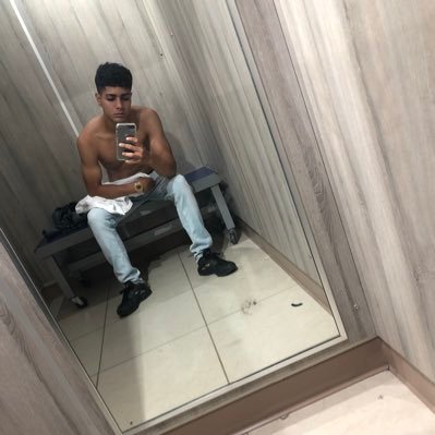 gn_yadi's profile picture. ig: https://t.co/GjcltWg6N1 | sc:yadi432 😜