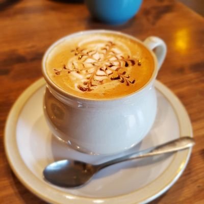 30代、フルスタックエンジニアです。オンプレやクラウドでのインフラ経験、開発、UI/UX、Web開発、業務系、ゲーム、全領域、様々な会社で経験したからこそ話が出来る事があります。トップアスリートを目指していた時期もありました。自分で言うのもあれですが、こんなエンジニア、日本中探しても自分だけなはず。色々呟きます。