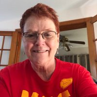 Carolyn Mackey - @CarolynMackey9 Twitter Profile Photo