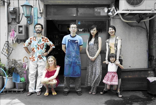 kantai_2010's profile picture. 映画『歓待』の情報をつぶやいています。
監督：深田晃司　出演：山内健司・杉野希妃・古舘寛治
東京国際映画祭日本映画ある視点部門作品賞、プチョン国際ファンタスティック映画祭NETPAC賞（最優秀アジア映画賞）受賞。紀伊國屋よりＤＶＤ発売中。http://kantai-hospitalite.