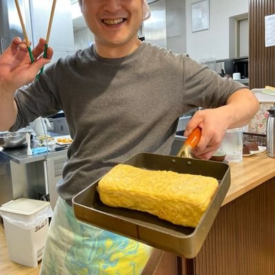 飲食店勤務
デイサービスの料理人
起業浪人中
水曜日は休日シェフ？(主夫？)
美味しいご飯は世界を救う✨
キッチンドリンカー🍻洋画/海外ドラマ/アニメ/モノマネ
#Twitter料理部
#料理好きな人と繋がりたい
https://t.co/jIypzpddeJ