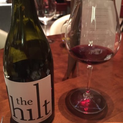 wine_nomurie's profile picture. ワインに精通する一流の皆さまと対峙できる、超一流「ノ」ムリエを目指す30代♂ 様々なワインをただ無心で・浴びて・感じて身体に染み込ませている兼3流テニスプレーヤー。ベタですが、熟成ボルドーが好きです。食べるのも好きです＾＾　研究者様向け材料関係。料理男子です。大阪