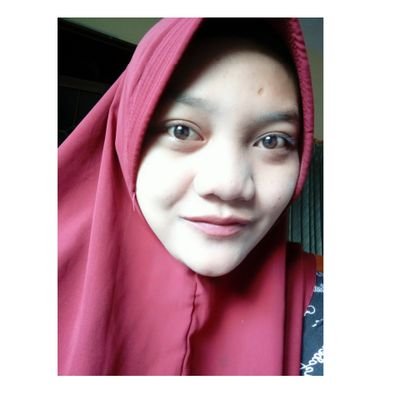 QonitaShabrina1's profile picture. ig : @qonita_shabrina