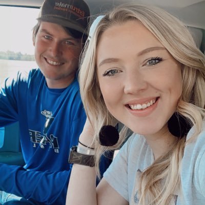 rachhgarcia8's profile picture. 23 • Momma to my Paisleigh Kay • Bryce is the one to blame •