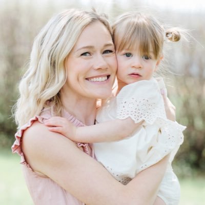 Helping babies + infants + toddlers + children across the globe 🌎 get some much-needed sleep 😴 PersonIized Support In-Home and Virtual Options