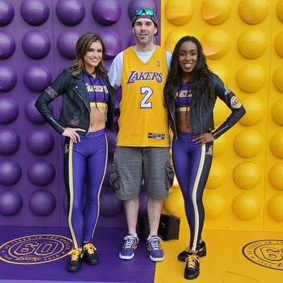 For everything LA LAKERS & South Bay LAKERS follow me!  I'm the biggest LA LAKERS & South Bay LAKERS FAN in Eastern Canada! I give updates 24/7 on both teams!