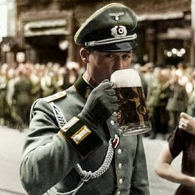 RalphHanson13's profile picture. 