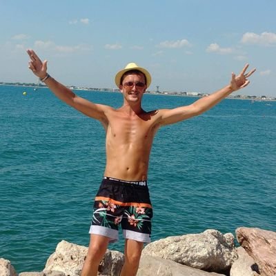 spits881's profile picture. 