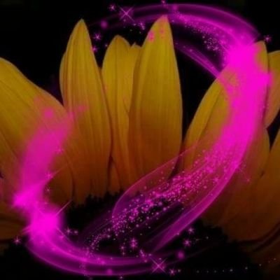 ciberclau's profile picture. Comunicóloga por vocación, PR por afición, mamá por decisión, analítica por tradición, justa por convicción, mula de profesión y Puma de corazón