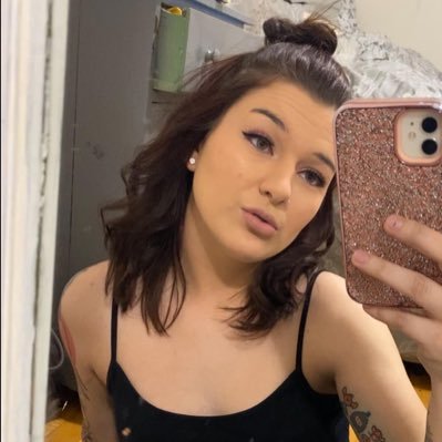 Breyannepaw's profile picture. | 21 | Culinary Arts |