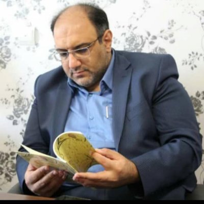 Sanazari12's profile picture. روزنامه‌نگار و فعال سیاسی؛
عضو شورای مرکزی سازمان عدالت و آزادی؛