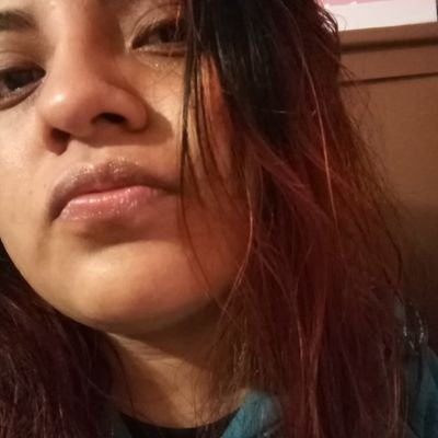 nlesly_tc's profile picture. La vida no puede ser basura siempre, una persona sí.