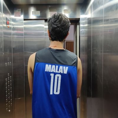 _desai_malav's profile picture. Full stack developer @rirev
