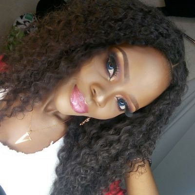 Abuja makeup artist 💄 follow me on IG@rhyas_touch
😍