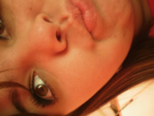 Sou como você me vê.
Posso ser leve como uma brisa ou forte como uma ventania,
Depende de quando e como você me vê passar.
(Clarice Lispector)
