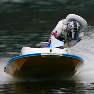K5FcvL58Fdl9tfW's profile picture. ⭐️ボートレース歴10年 🚤⭐️ボートレースとは投資です、投資とはギャンブルではありません。🙅‍♂️ 投資方法を守り熱くならずそのルールに従えば確実に常勝していくことができます。🙆‍♀️🎯 勝てるレースの買い目は1〜6点の本命決着の予想を配信します※舟券の購入は全て自己責任でお願い致します。