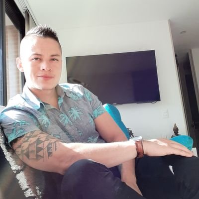 🇨🇴 La vida es un morbo... solo hay que saberla Mirar ♥️🇨🇴 INSTAGRAM: @andtamayo9411 🧸🎈