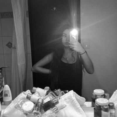 DagisAlexandra's profile picture. 13.5.17, 10.3.18 & 15.9.18🙏🏽 | db💍