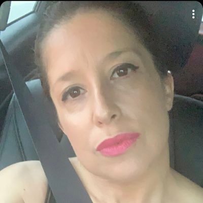 paola281 Profile Picture