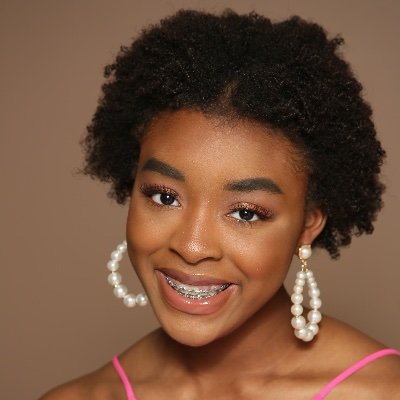 DestinyEstean's profile picture. 