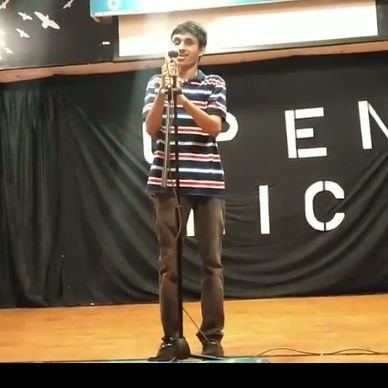 A completely blind stand-up comedian. as i am blind,  I always keep my last sceen off.