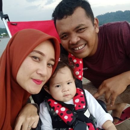 rhe_ad's profile picture. 