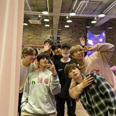 AmirKhadeeja's profile picture. I PURPLE YOU @Bts_twt 💜💜💜
#Btsforever 💯