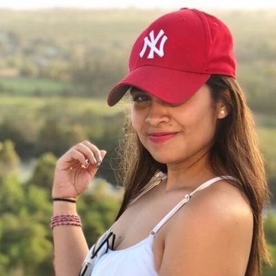 danimaarti's profile picture. 31🎈✝ Tratando de que lo pienso, siento y soy sean lo mismo ✨