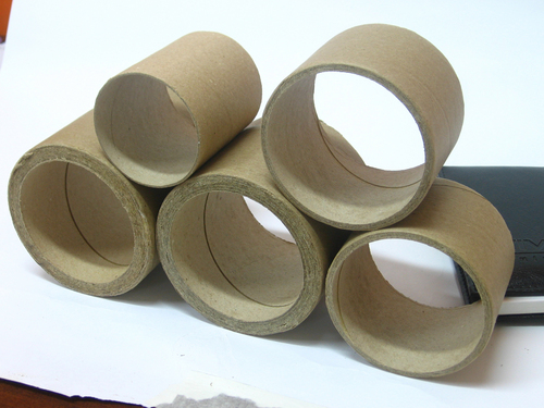 Tubos de Plástico e Tubos de Papelão
