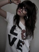 eu_canso's profile picture. Não sou uma excessão. Apenas mais uma nessa bolinha a qual nomeamos mundo.