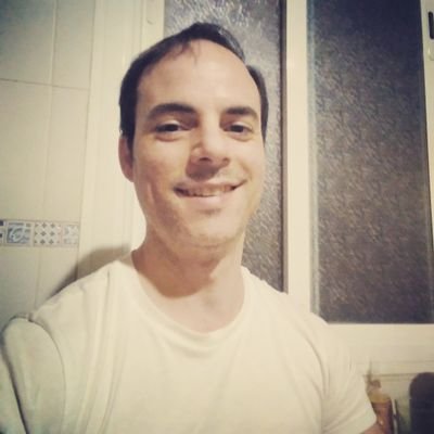 Escritor y Director de #Cine. Venezolano/Español viviendo en Madrid. Abajo enlace de mi #película #Km72