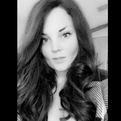 MissMelissa1106's profile picture. 