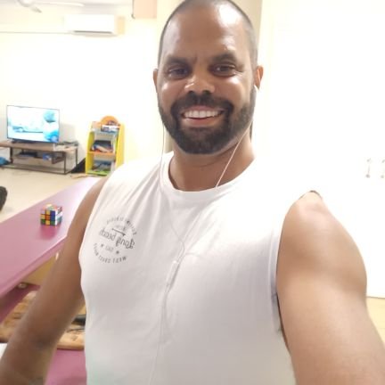 We could do so much better in so many ways
I love old school rap and rock also meditate, medicate and Meadiate daily
Biripi-partner- father-Souths supporter