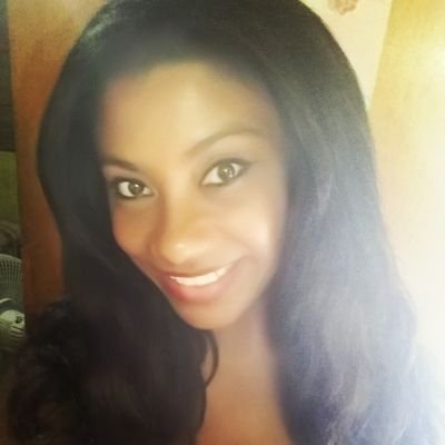 NadirOliveira19's profile picture. 