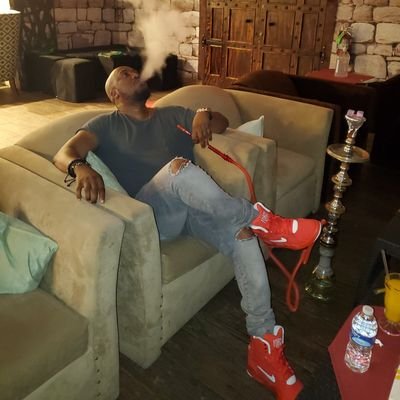 BlackDorianGray's profile picture. Mr Gray will see you now...