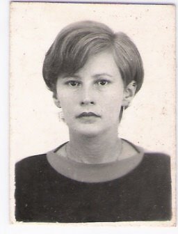 Mulher de Ad e mãe de Artur