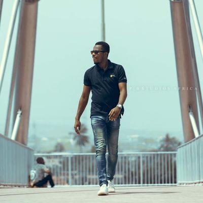 Akwasi_Perry's profile picture. Obra y3 Oko, life is war