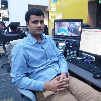 sonuchoubey_'s profile picture. JOURNALIST
