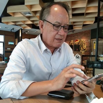 Scouser_8's profile picture. Aku hanyalah pengembara cinta di jagad maya twitland